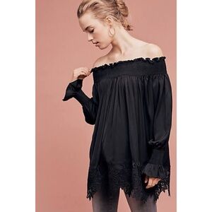 Anthropologie Vettora Off-The-Shoulder Top